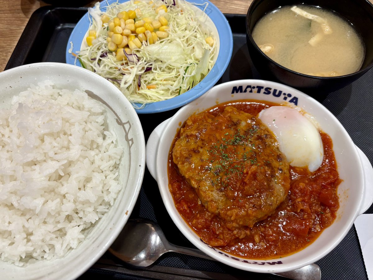 リィン tweet media