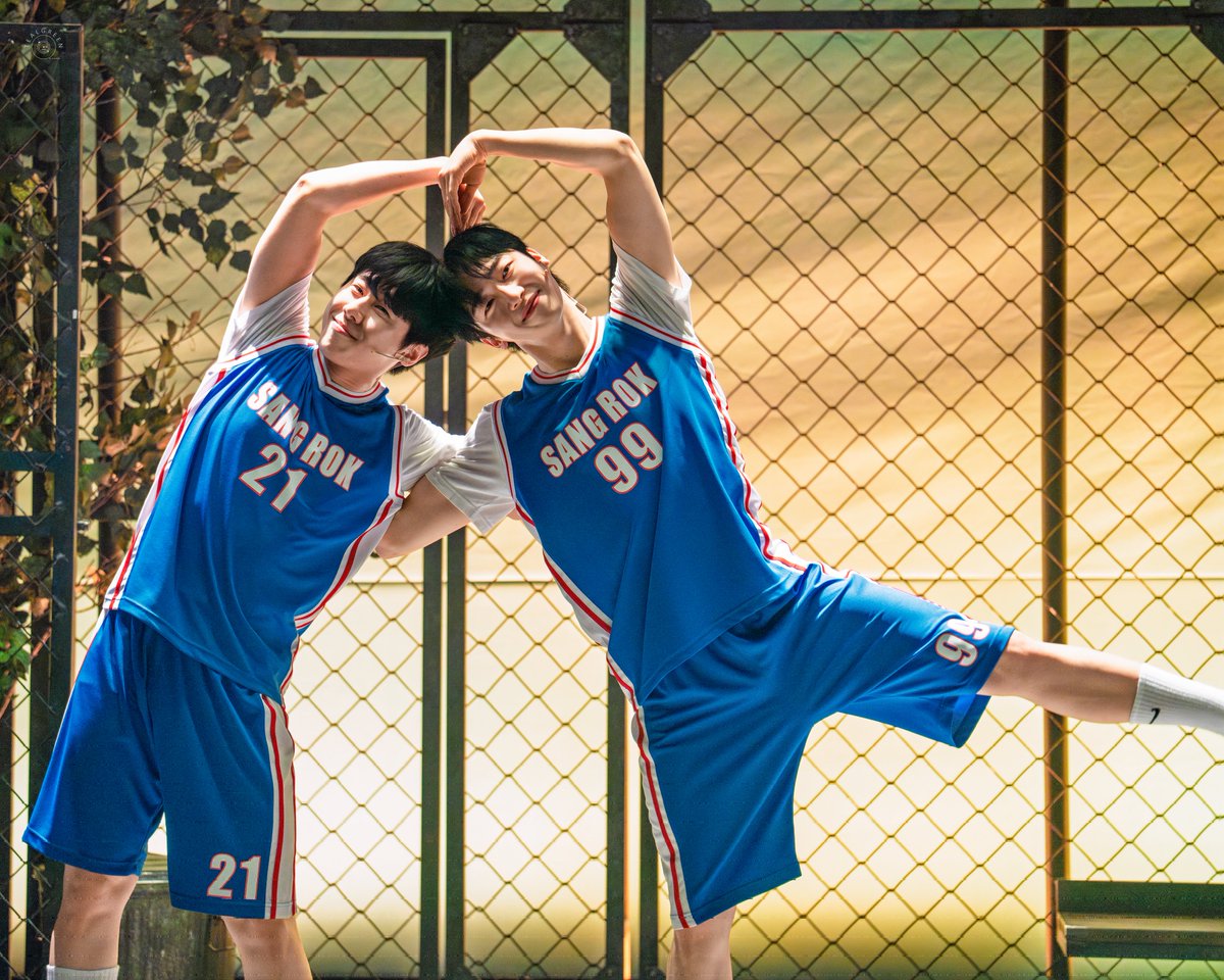 TEAL GREEN tweet media