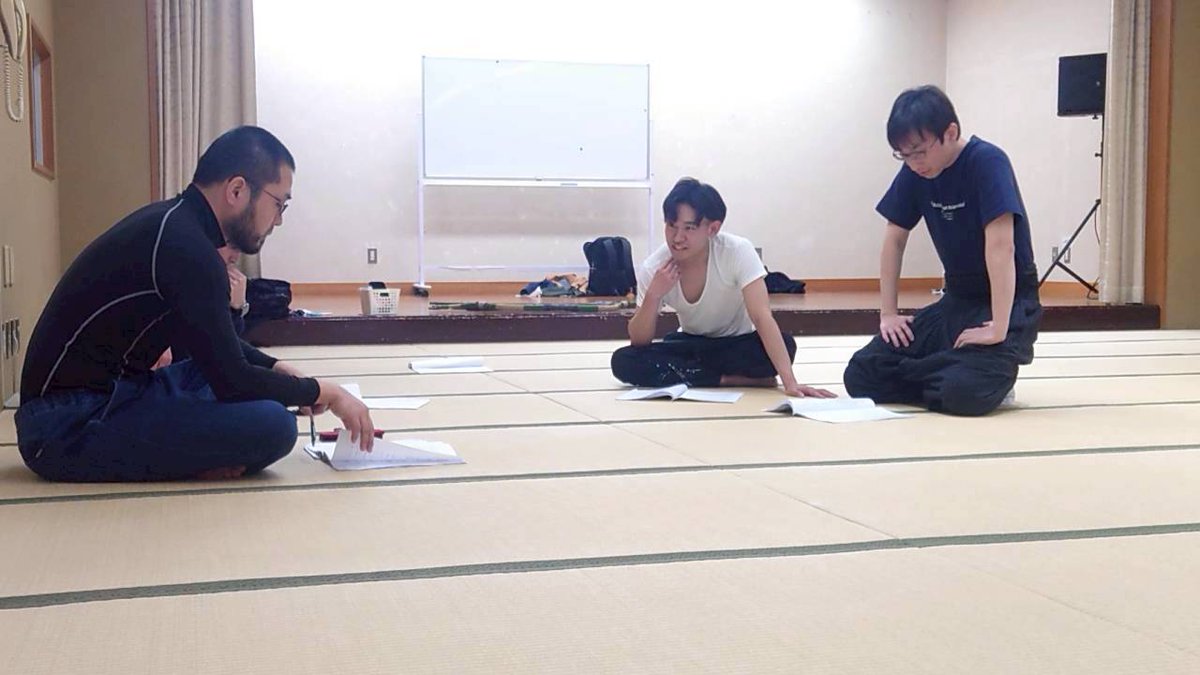 劇団文机と熊（ふづくま） tweet media