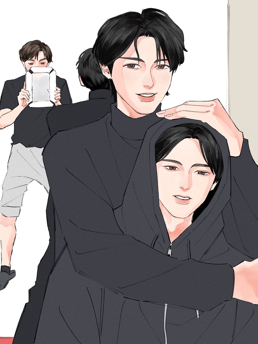 こなつ tweet media