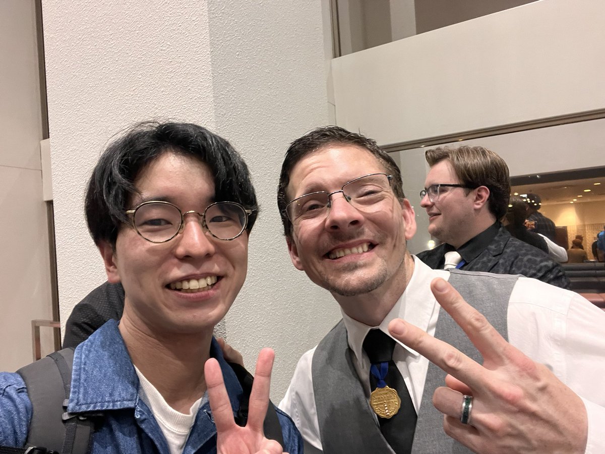 Vocal Tompectrum tweet media