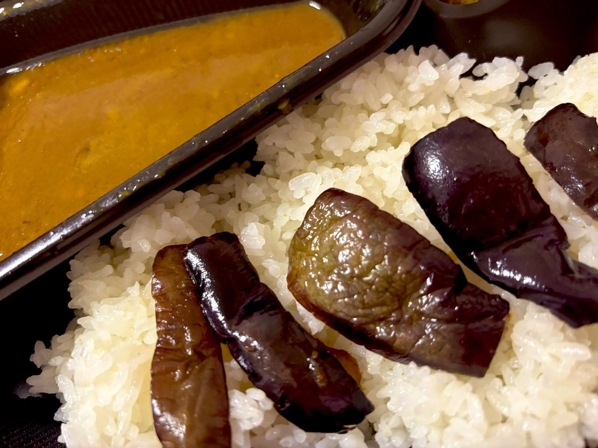 みいみ tweet media