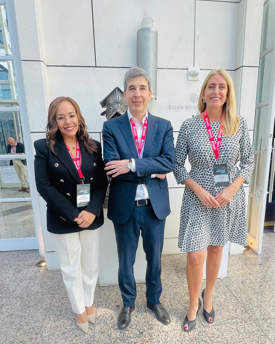 Copaprose's tweet photo. La presidente de COPAPROSE, Agustina Decarre, participó en el Insurance Week 2026 junto a líderes del sector asegurador internacional. Un espacio clave para analizar regulación, innovación, inteligencia artificial y el futuro del mercado.

#COPAPROSE #InsuranceWeek https://t.co/xuFArqTsg2