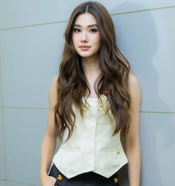 All for LalinaLena 🦋 tweet media