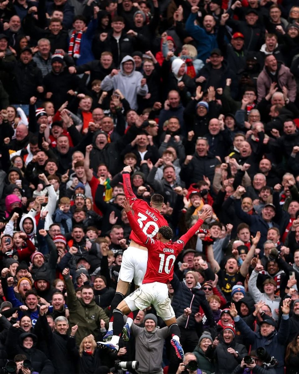 MufcWonItAll2's tweet image. 7 days until we're back at Old Trafford. 

Or 149 hours, 51 minutes and 25 seconds.

Not that I'm counting.