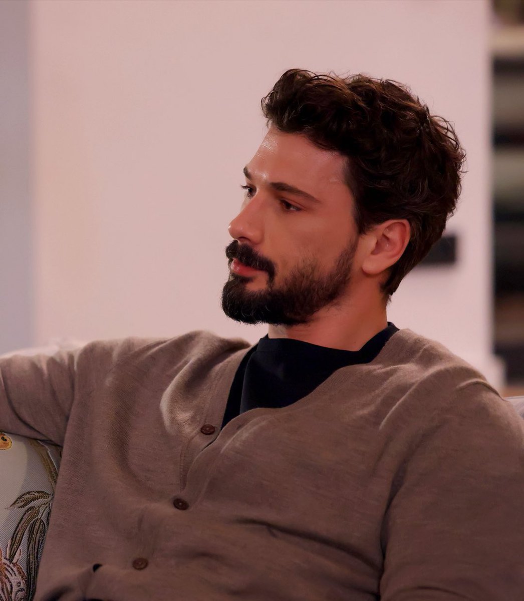 مسلسل تحت الأرض tweet media