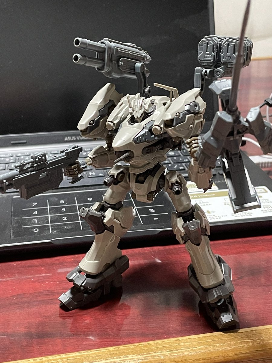 イカボード tweet media