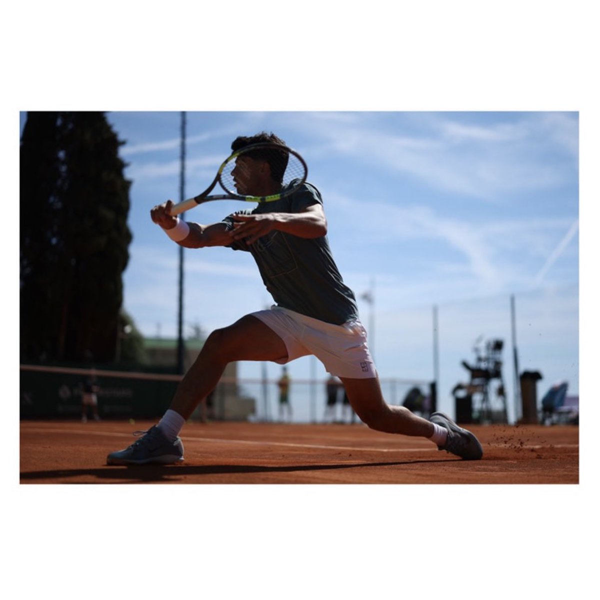 sar¹⁶🎧ིྀ tweet media