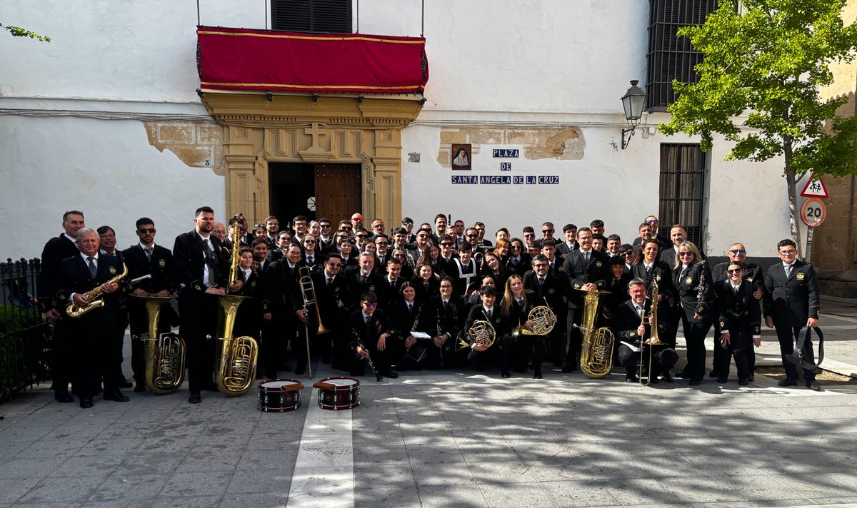 🔴 AGRADECIMIENTOS 

Una vez finalizada la #SemanaSanta2026, queremos dar las gracias en primer lugar a nuestros familiares y amigos, que nos han atendido en todo momento, ofreciéndonos siempre sus cuidados y atenciones, ¡gracias! 🧵 👇🏼