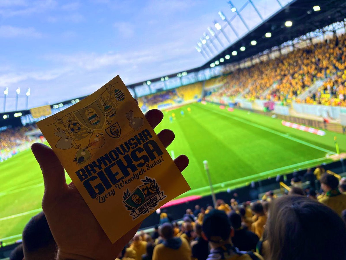 GRUCHA 🍐 tweet media