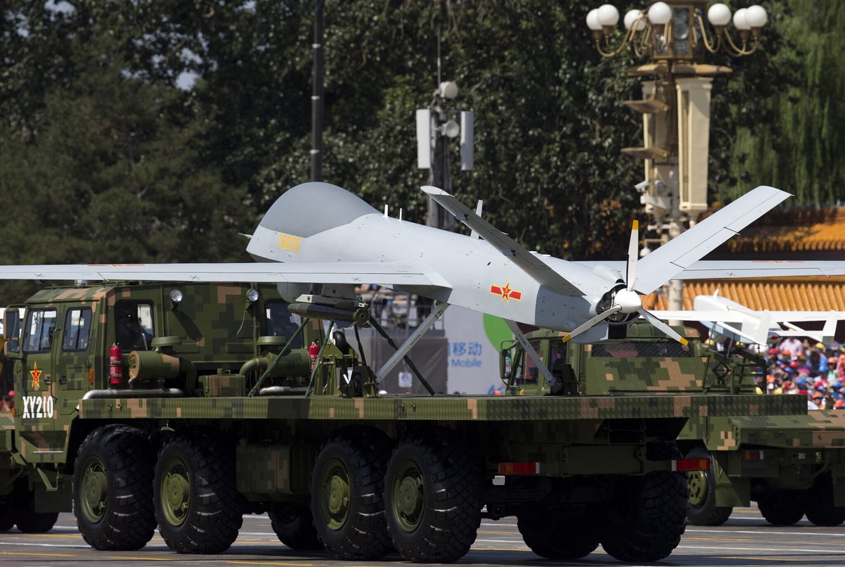 Le Parisien tweet media