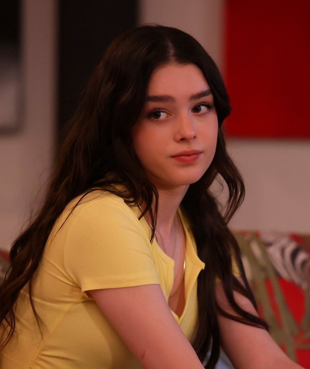 مسلسل تحت الأرض tweet media