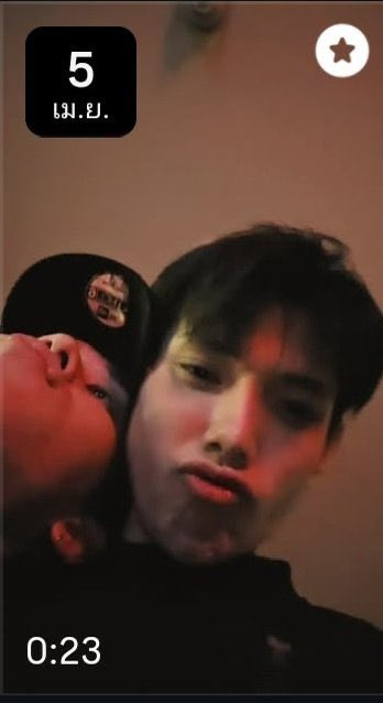 ชุ้นชื่อบุษบาาา🦖🚗 tweet media