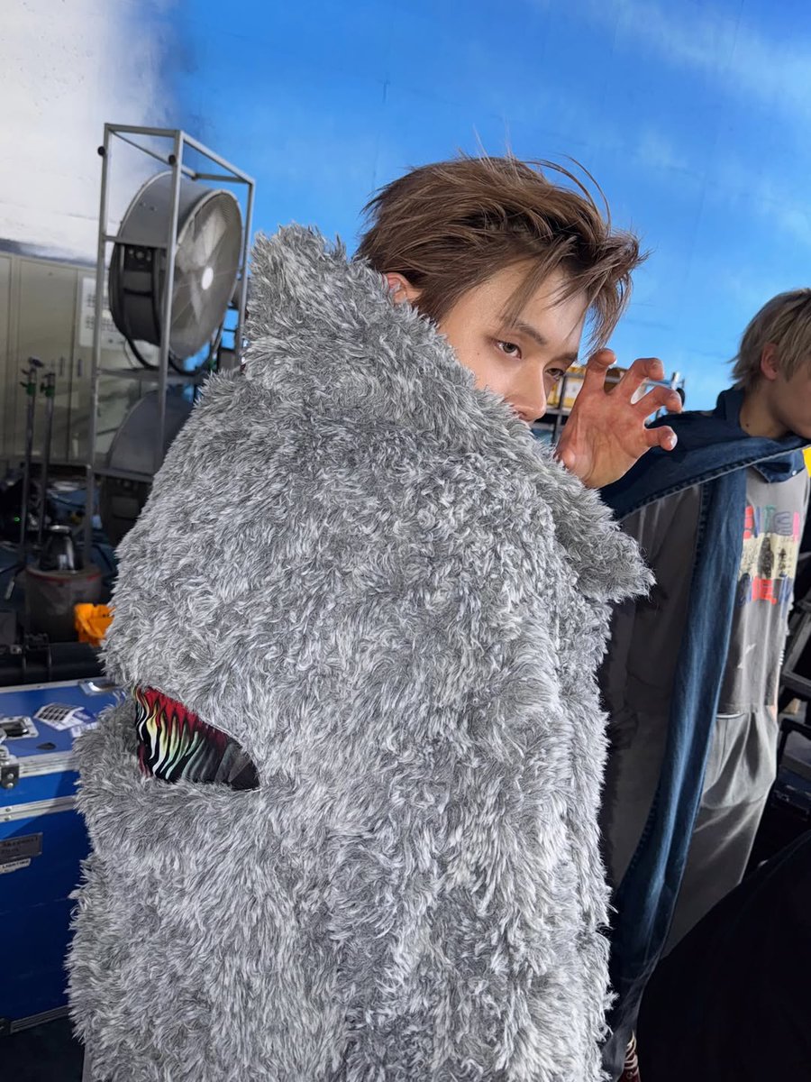 TXT INTERNATIONAL tweet media