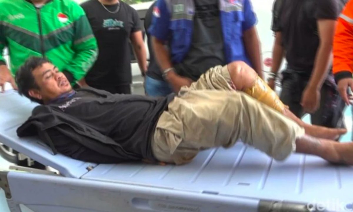 dhemit_is_back tweet media