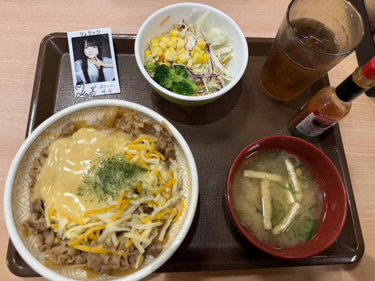 りょうつう tweet media