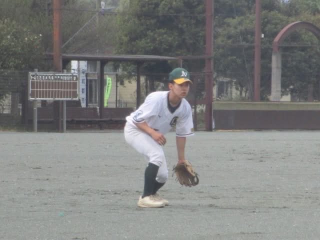 GC_athle1989's tweet photo. 4月5日(日)

VS　大東文化大学軟式野球部様
７対１１
　
【投　手】
　真崎　6回7失点
　榎本　1回2失点
　渡辺　2回2失点

【捕　手】渡辺・宮内

9人ピタピタかつ試合展開も苦しい内容でしたが、若手からの積極的な意見もあり、プラスに捉えることができる試合となりました。 https://t.co/uLDYXQd8WN