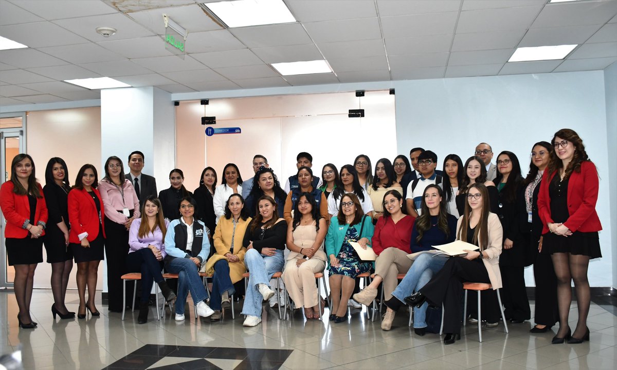 upsalesianaec's tweet image. 🧑‍💻 La #UPS, sede  #Cuenca, participó en las Mesas Técnicas para el fortalecimiento del portal web del @SRIoficialEc, colaborando junto a otras universidades y representantes de la tercera edad. 

💻 Esta iniciativa busca vincular la excelencia académica con el ámbito profesional