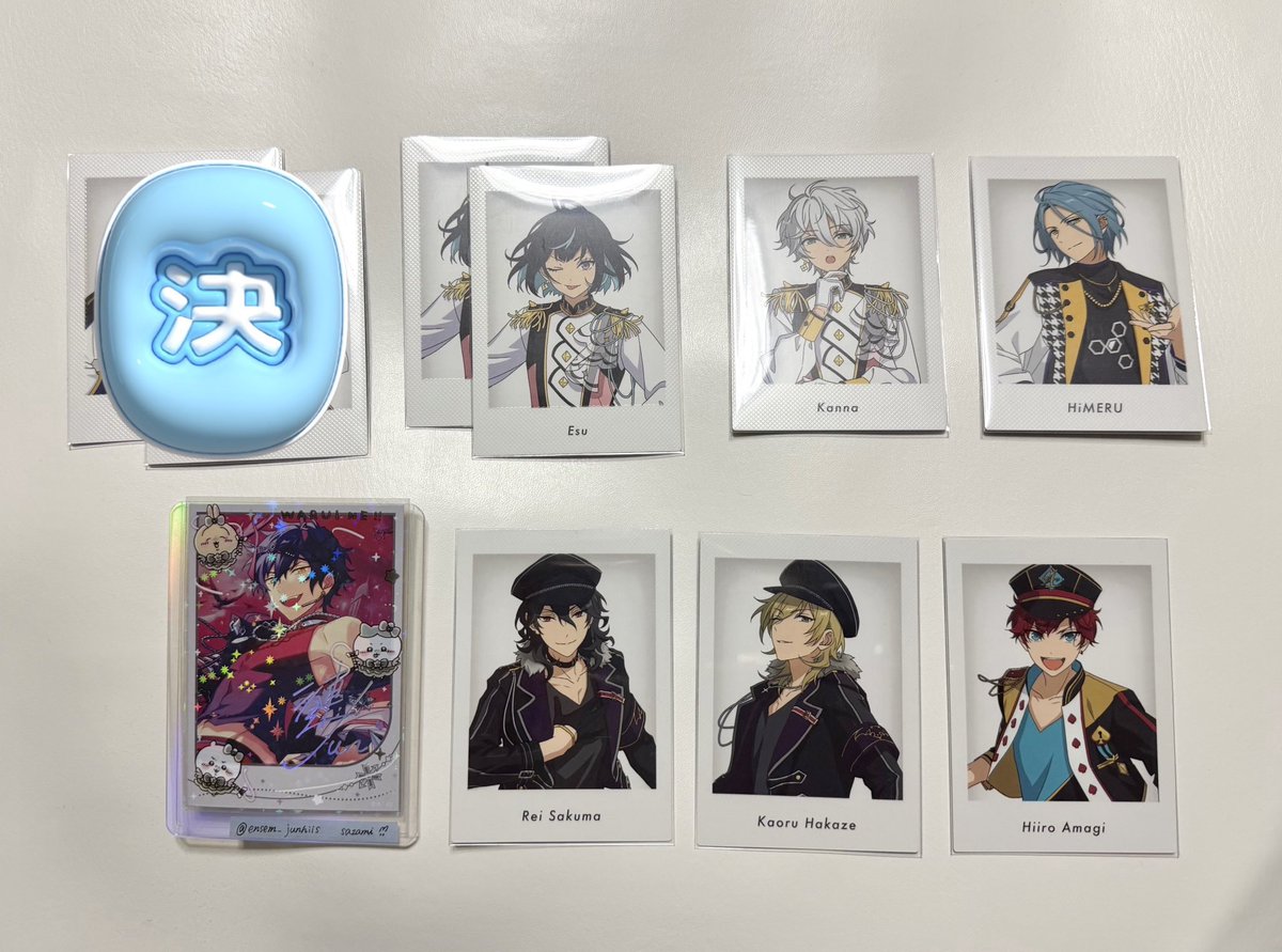 ensem_junhiis's tweet photo. 【交換】あんスタ 特典 10周年 展示会 ぱしゃっつ

求 ▶︎ 日和、凪砂 （各1枚）
         
譲 ▶︎ 零、薫、一彩、HiMERU、エス、カンナ

2:2の交換でお願いしたいです🙇🏻‍♀️◎ 
郵送交換希望📮´‐
検索からでもお気軽にお声掛けください🎶 https://t.co/mn3CQsymVP