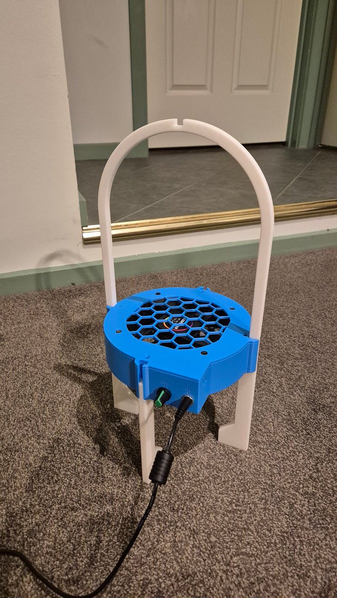 🥯 THEBAGEL124 🥯 - C0MMS Open 🔜 FURDU tweet media