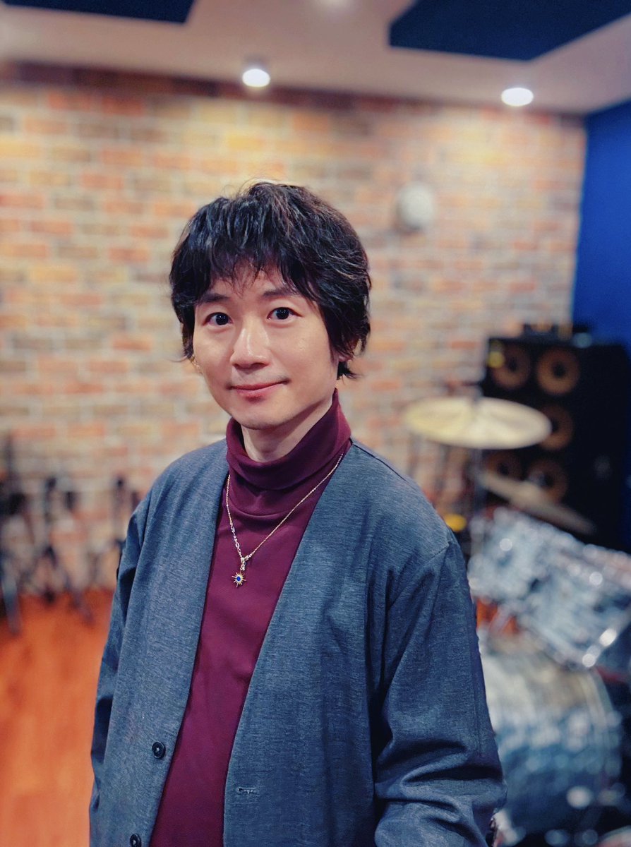 いよいよ4/8（水）夜は、横浜でライブ出演🎙️
⁡
今年リリース予定の楽曲を、まるごとお届けしちゃいます😆
⁡
ぜひ遊びに来てください✨
⁡
ご予約、詳細は👇👇👇