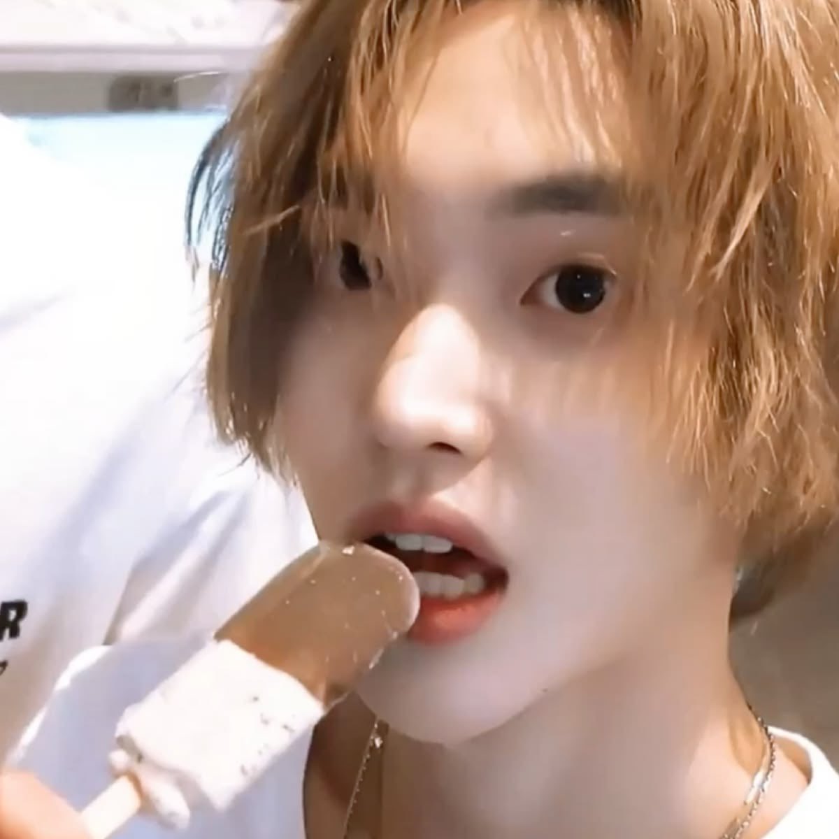 เจนนิเฟ่อ tweet media