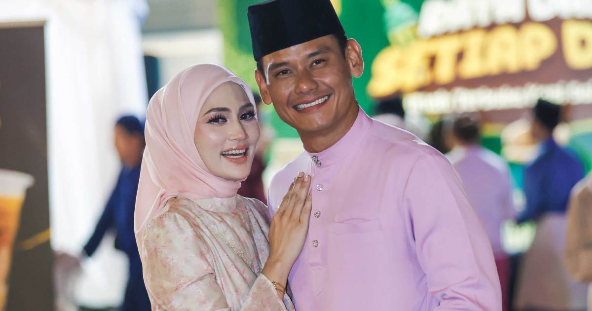 hmetromy's tweet image. #sungaibuloh #rap “Perkahwinan juga pinjaman dari Allah SWT dan kita tak tahu Allah nak beri pinjam berapa lama. Tapi, sudah pasti kita mohon pada Allah semoga ia berkekalan,” - Fasha Sandha

hmetro.com.my/rap/rapextra/2…