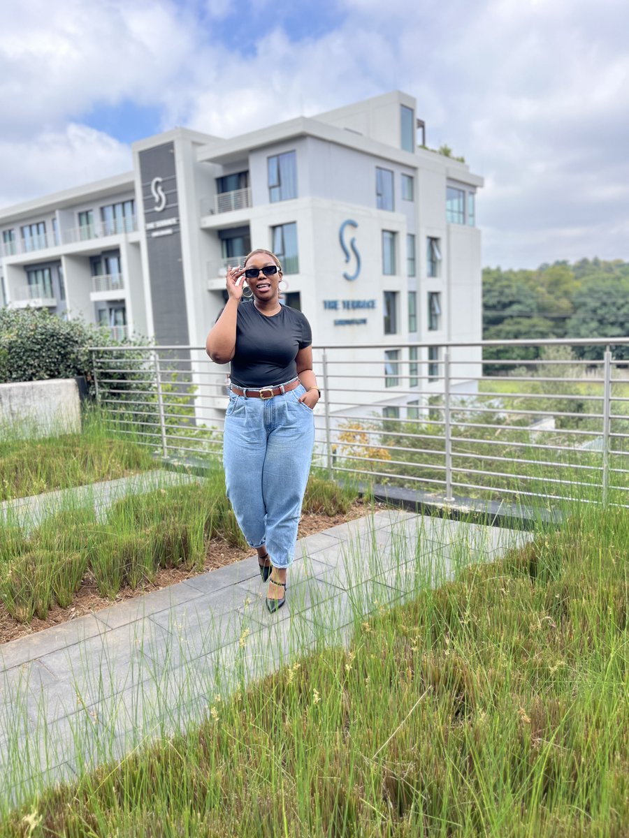 Sandisiwe Gxaba tweet media