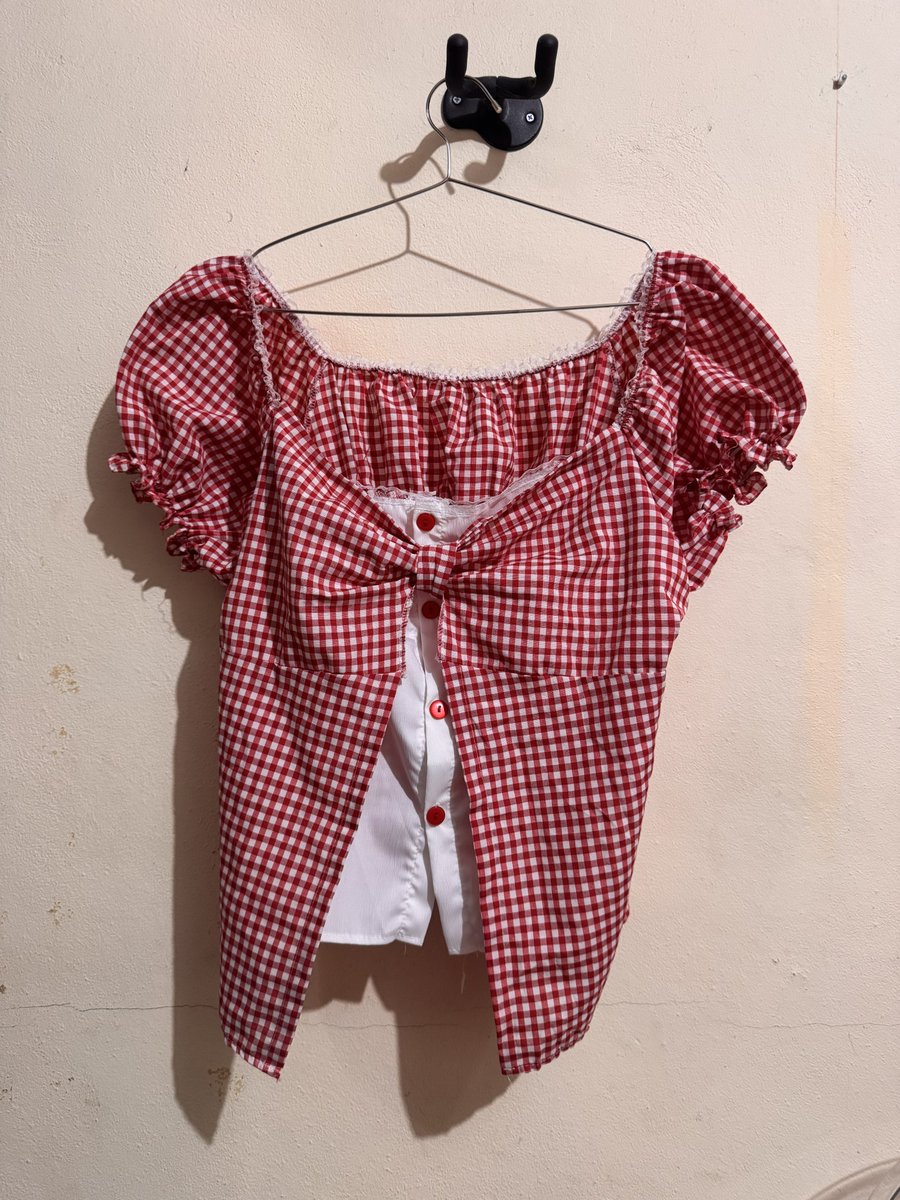 holyy_bibi's tweet photo. ส่งต่อเสื้อ อก44-50 
ราคา 100 รวมส่งแฟรช

#ส่งต่อเสื้อผ้ามือ2 #เสื้อผ้ามือสอง #เสื้อผ้าสาวอวบมือสอง #เสื้อผ้าสาวอวบ #ส่งต่อเสื้อผ้าสาวอวบ https://t.co/ioUtm7dDXf