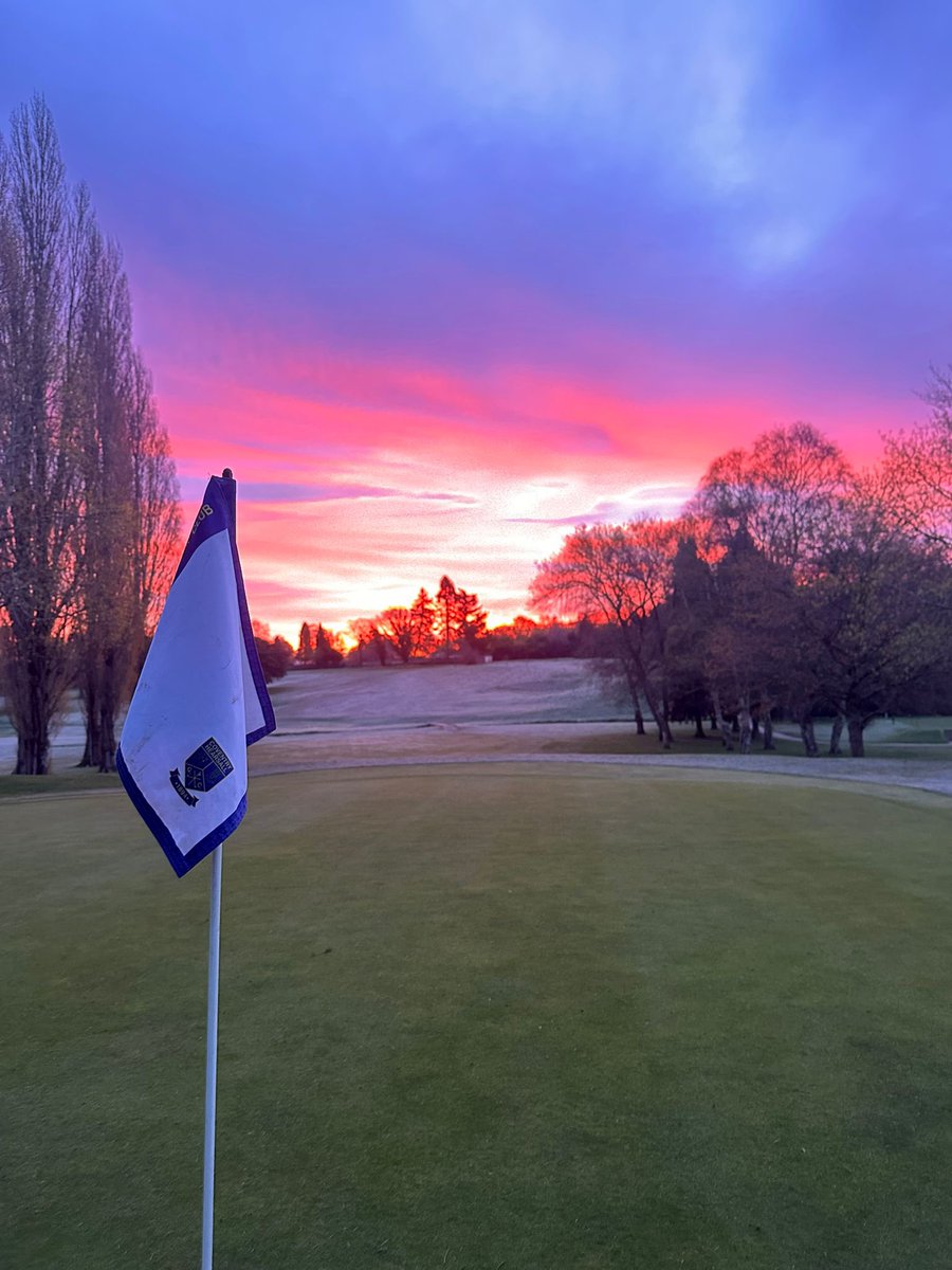 c86low's tweet image. Some great photos sent across by the team from course setup this morning! #golf #turf #greenkeeping #bankholiday