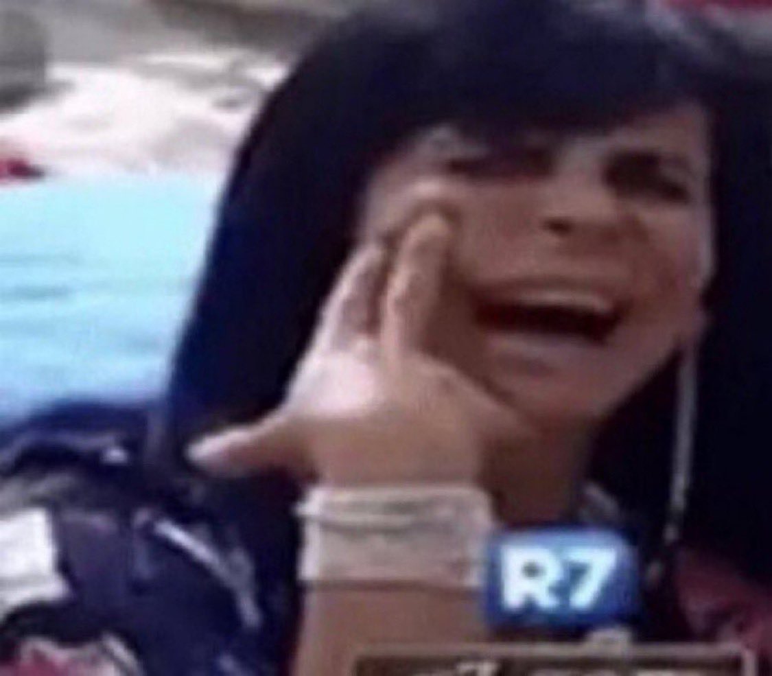 Livia mayhem tweet media