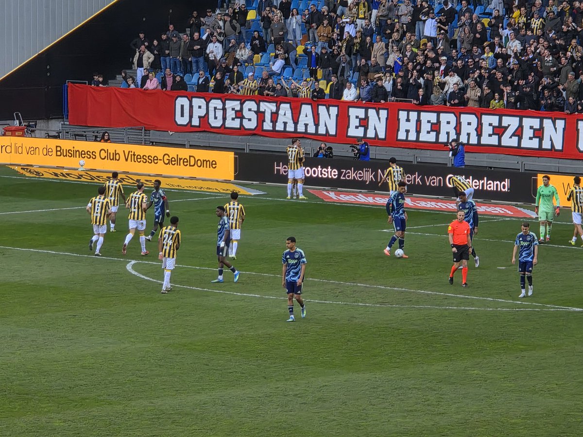 Dick Martens tweet media