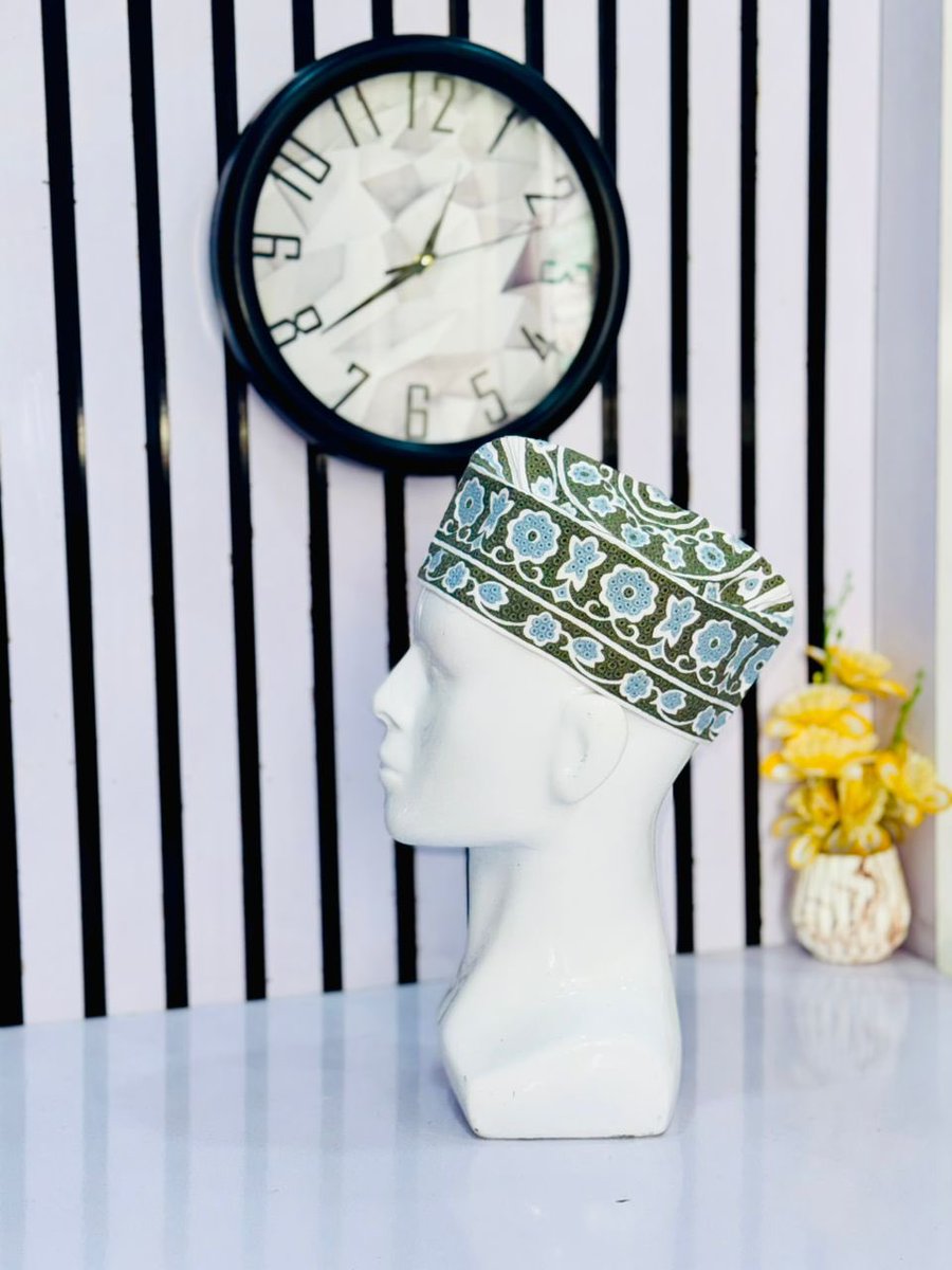 D ø l l á r z z 💰 tweet media