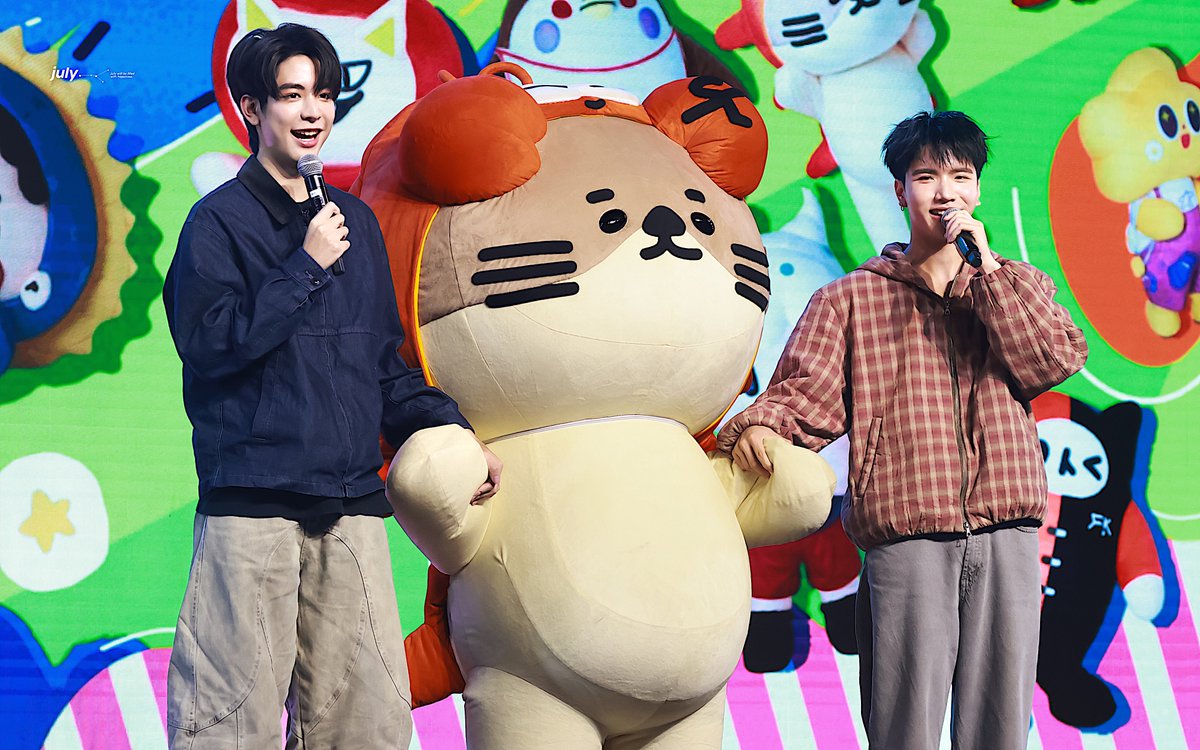 𝐉𝐮𝐥𝐲 ㅡ . tweet media