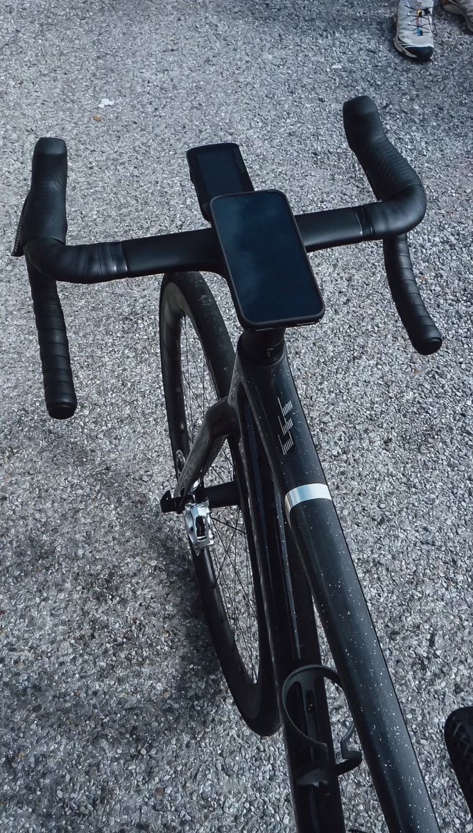 QUAD LOCK tweet media