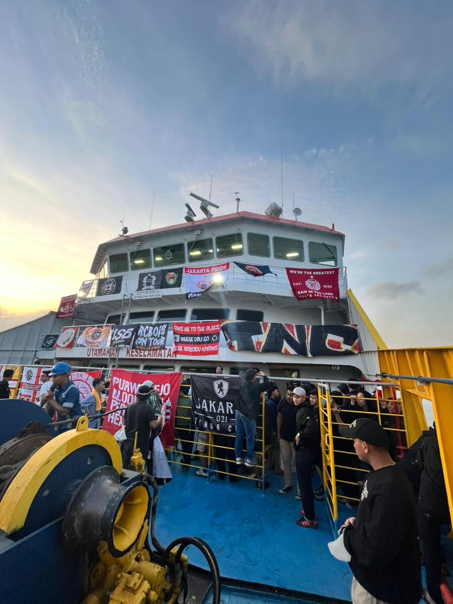 गोलकिपर tweet media