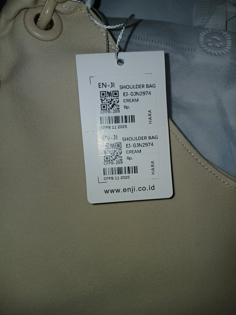 mayoorens7 tweet media