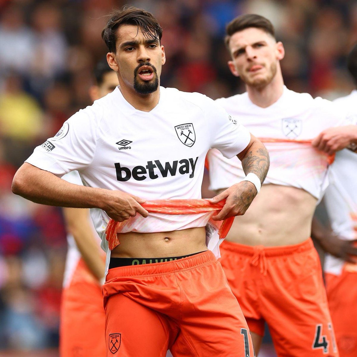 gostosos no futebol tweet media