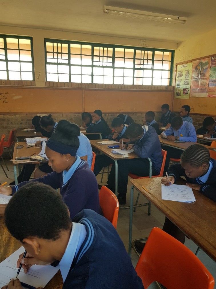 AYOMIPOSI 👑 tweet media