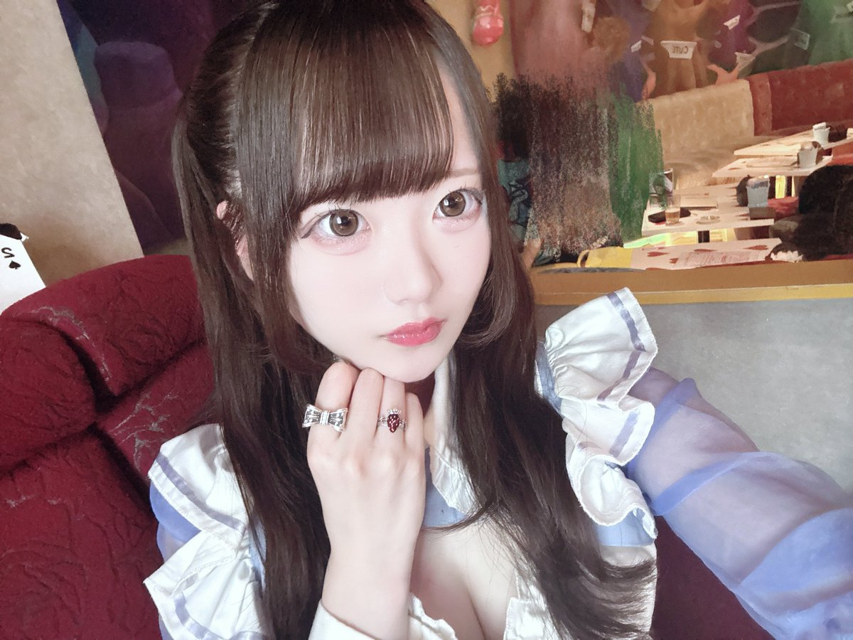 お前の元カノ tweet media