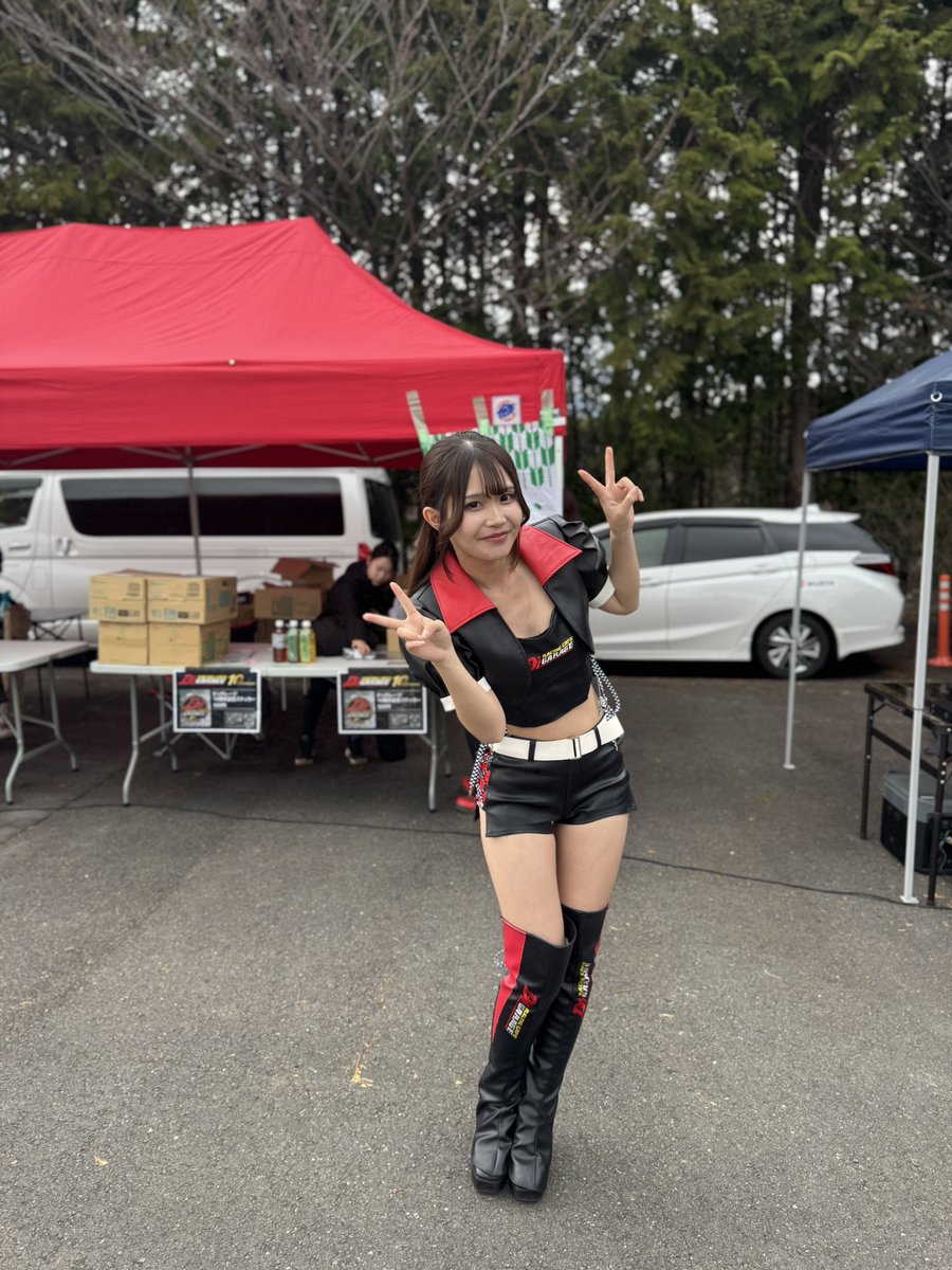 wonderring11's tweet photo. #Dzgarage
#頭文字D
#渋川スカイランドパーク

D'zgarageの１０周年イベントに行ってきました🚗³₃
 
参加した方々の車がすごいの多くてド純正のシビック目立ちませんでした😇

戦利品としてはじゃんけん大会でジャパン峠プロジェクトさんのものをストレート勝ちしました✌️
あとおむちゃんと話せた！ https://t.co/K65lm4Nwn8