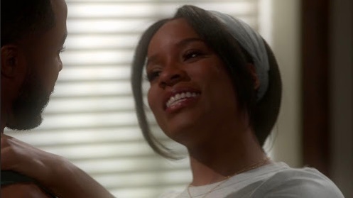 niki_smith1's tweet image. TODAY on Beyond The Gates              

➡️ Monday, 4/6

🔹 Naomi and Jacob spend their anniversary apart, both remembering their love story from first date to wedding vows.

🔹Izaiah helps his brother out.

🔹Naomi leans on Ashley, Dani and Bill.

#BeyondTheGates #BTG #Preview