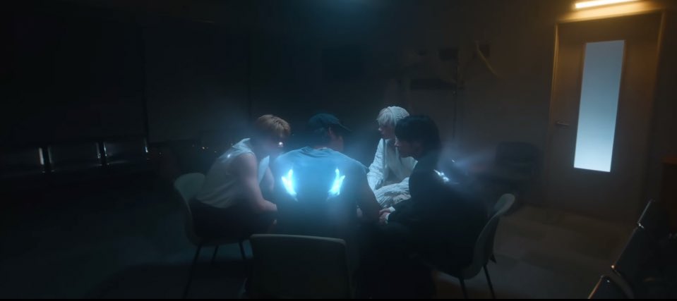 7th year: flora tweet media