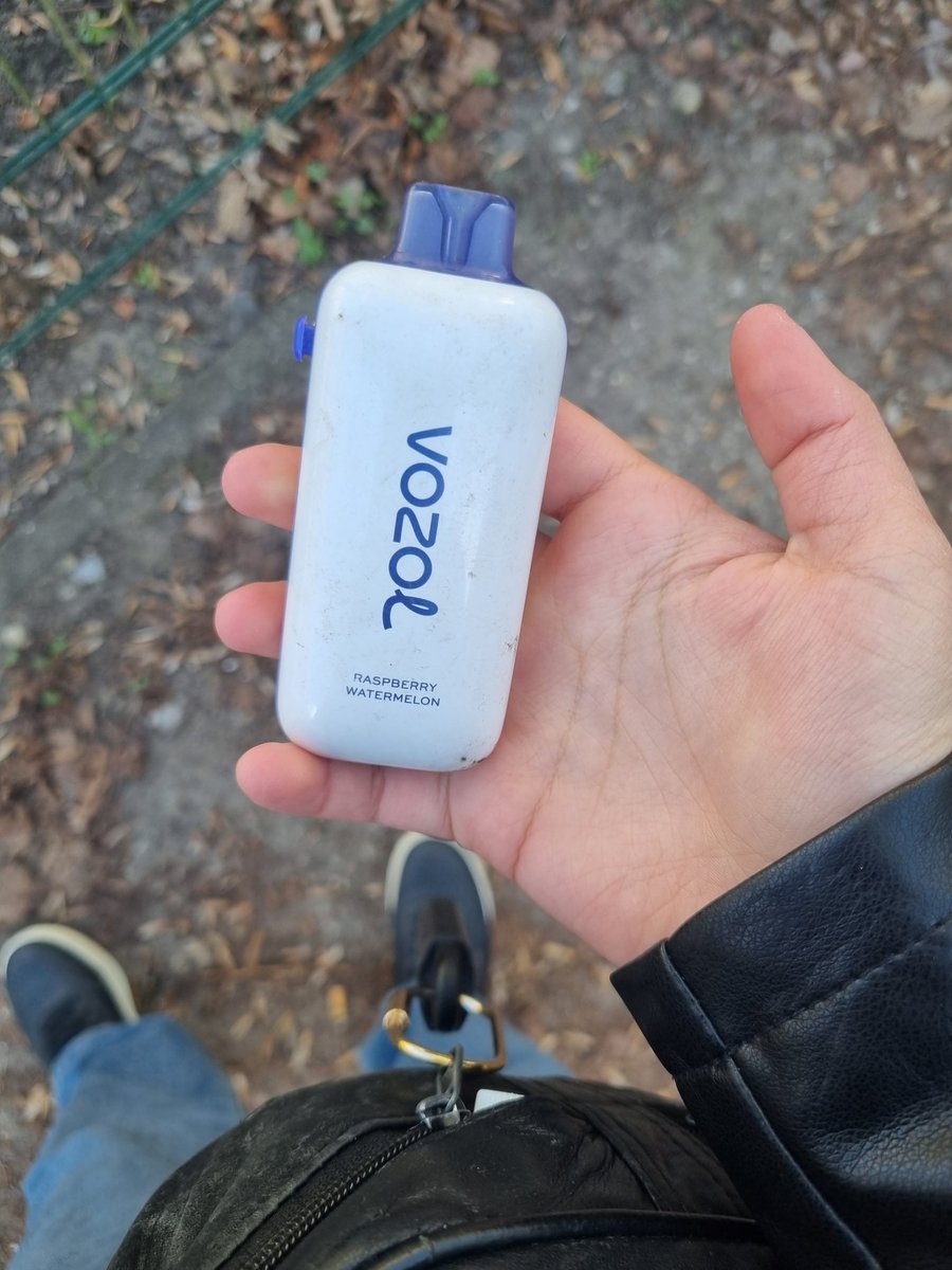 Empty ! shedtwt 1days binge free tweet media