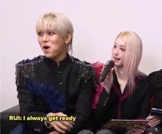 bella 🐰 tweet media