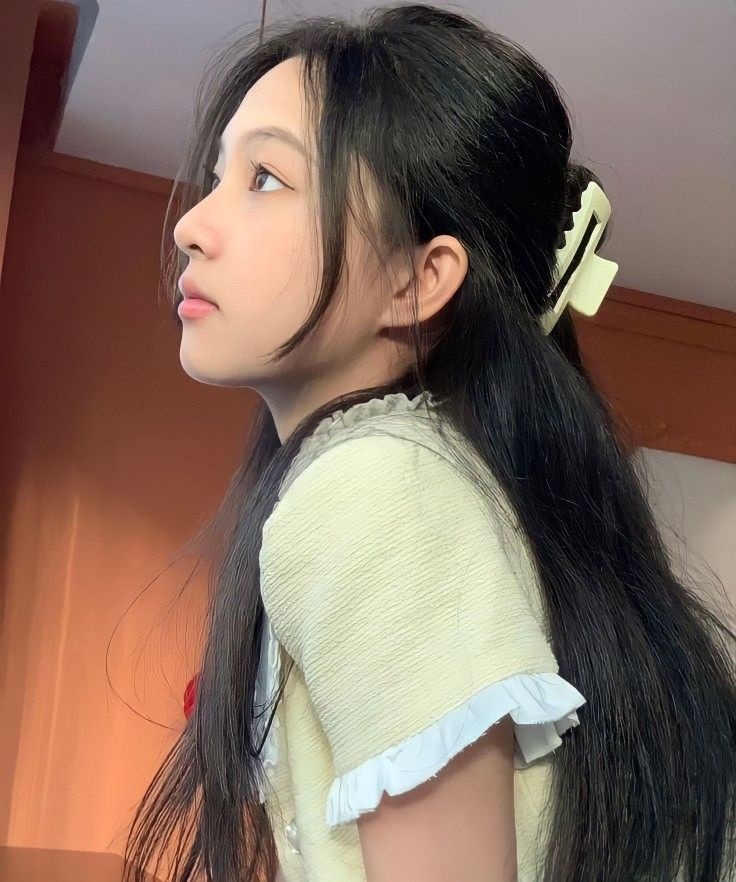 Woodsy Corner. tweet media