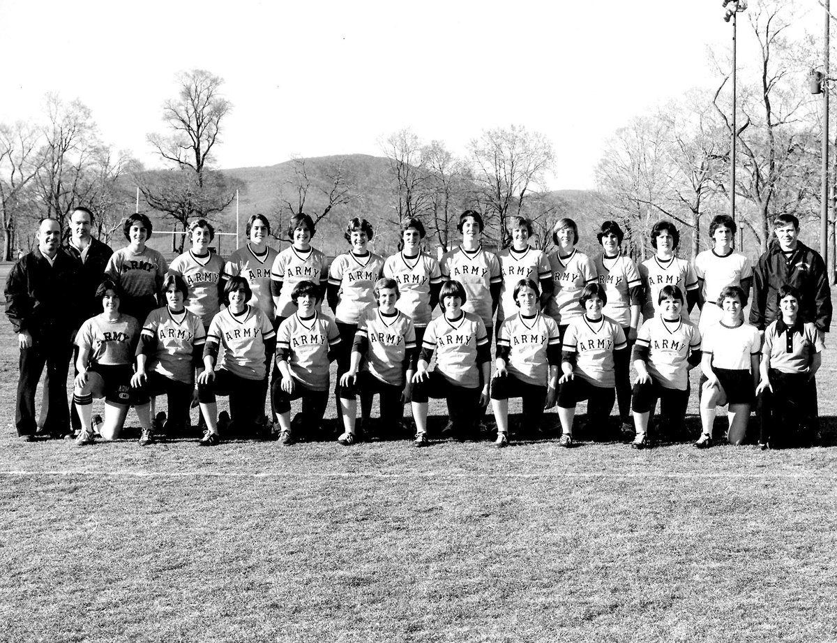 Army Softball tweet media