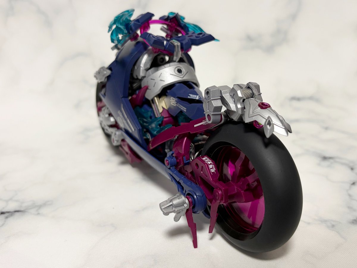 けらどん tweet media