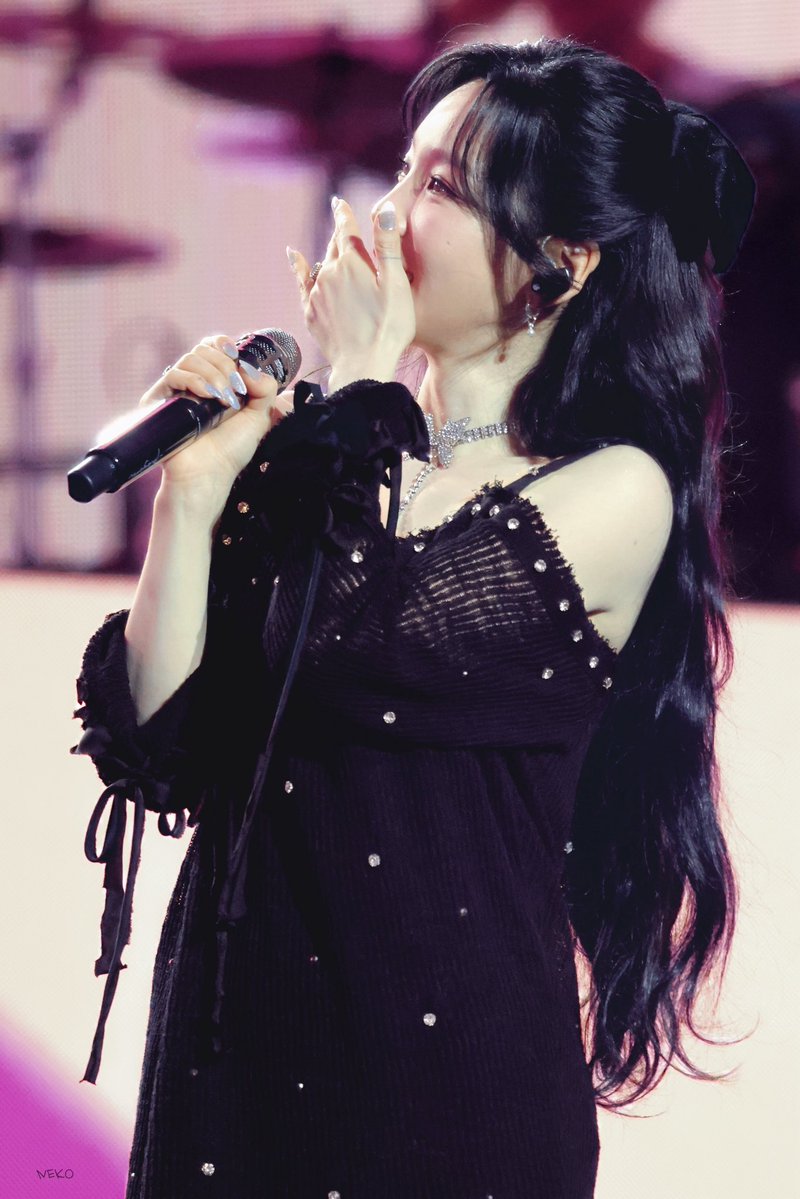 NekoMochiii tweet media