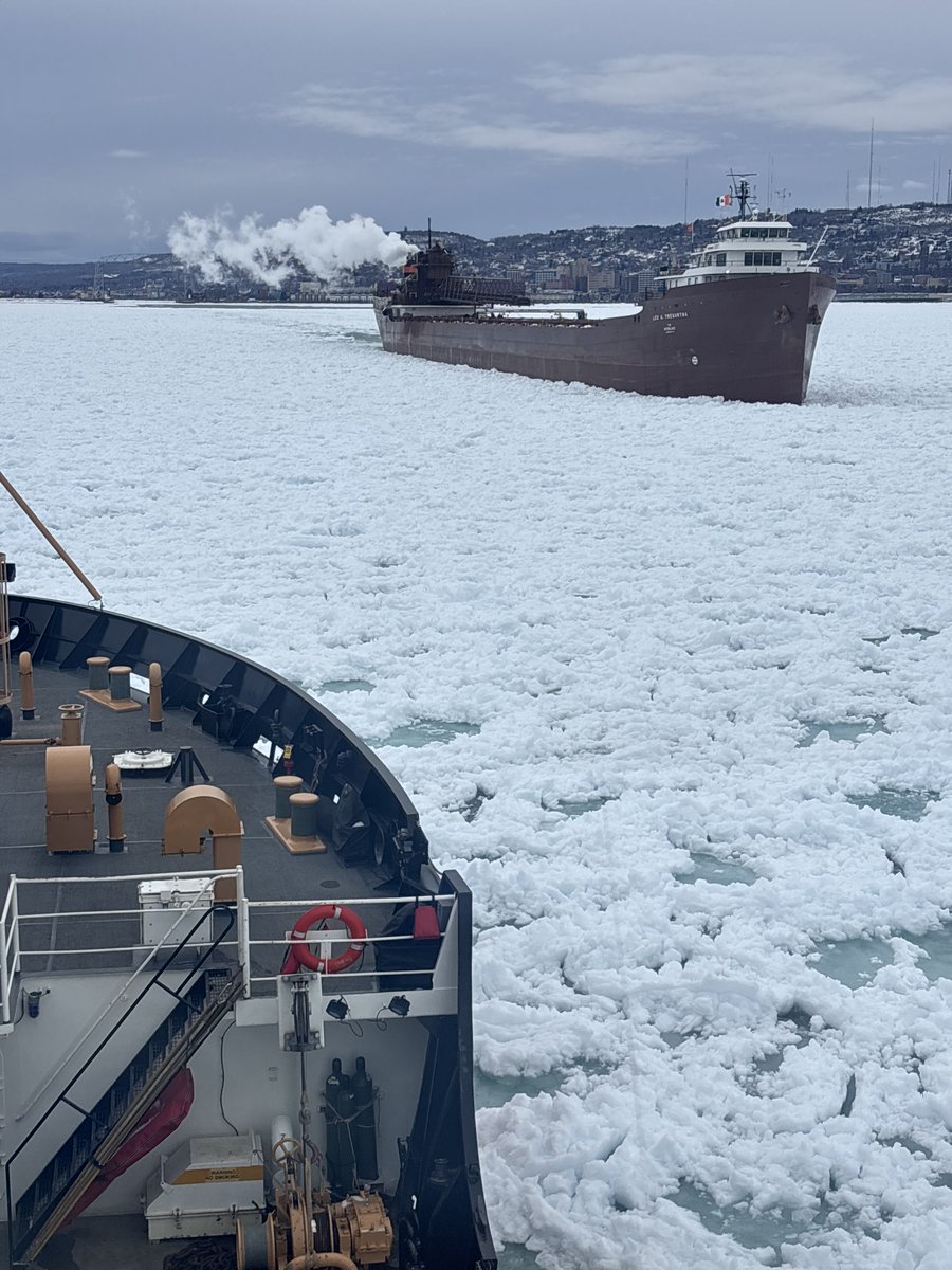 BZ @USCG Cutter SPAR (WLB 206) for assisting the M/V Lee A. Tregurtha after it became beset by ice near #Duluth on #LakeSuperior on April 3, 2026.

SPAR and crew arrived on scene, broke the ice around the #Vessel Tregurtha, allowing it to make way #OperationTaconite #IceBreaking https://t.co/n75jSu7L1A